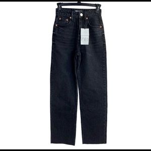 NWT Zara Mom jeans